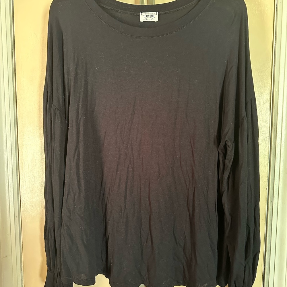 Women's Black Long Sleeve Top